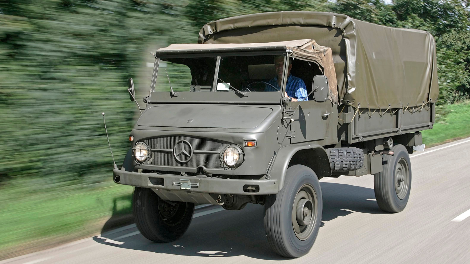 Klassiker des Jahres, Geländewagen & Vans: Unimog 404