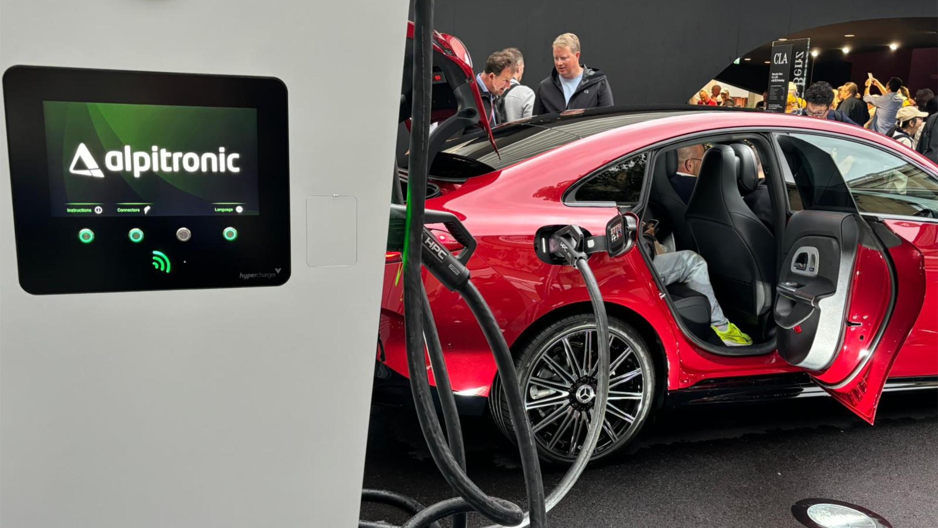Mercedes aplitronic E-Ladestation