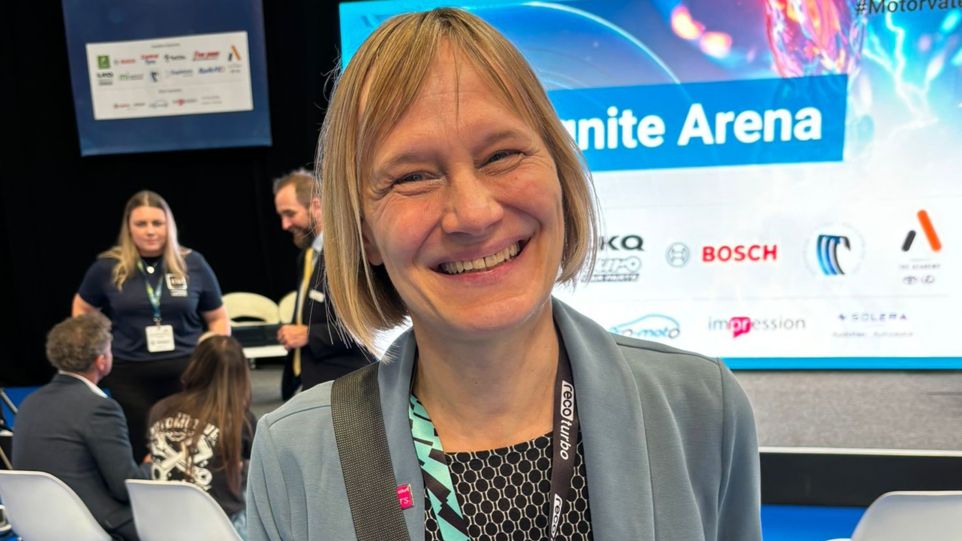 Our colleague Claudia Cermak is reporting live from the trade fair in Birmingham.