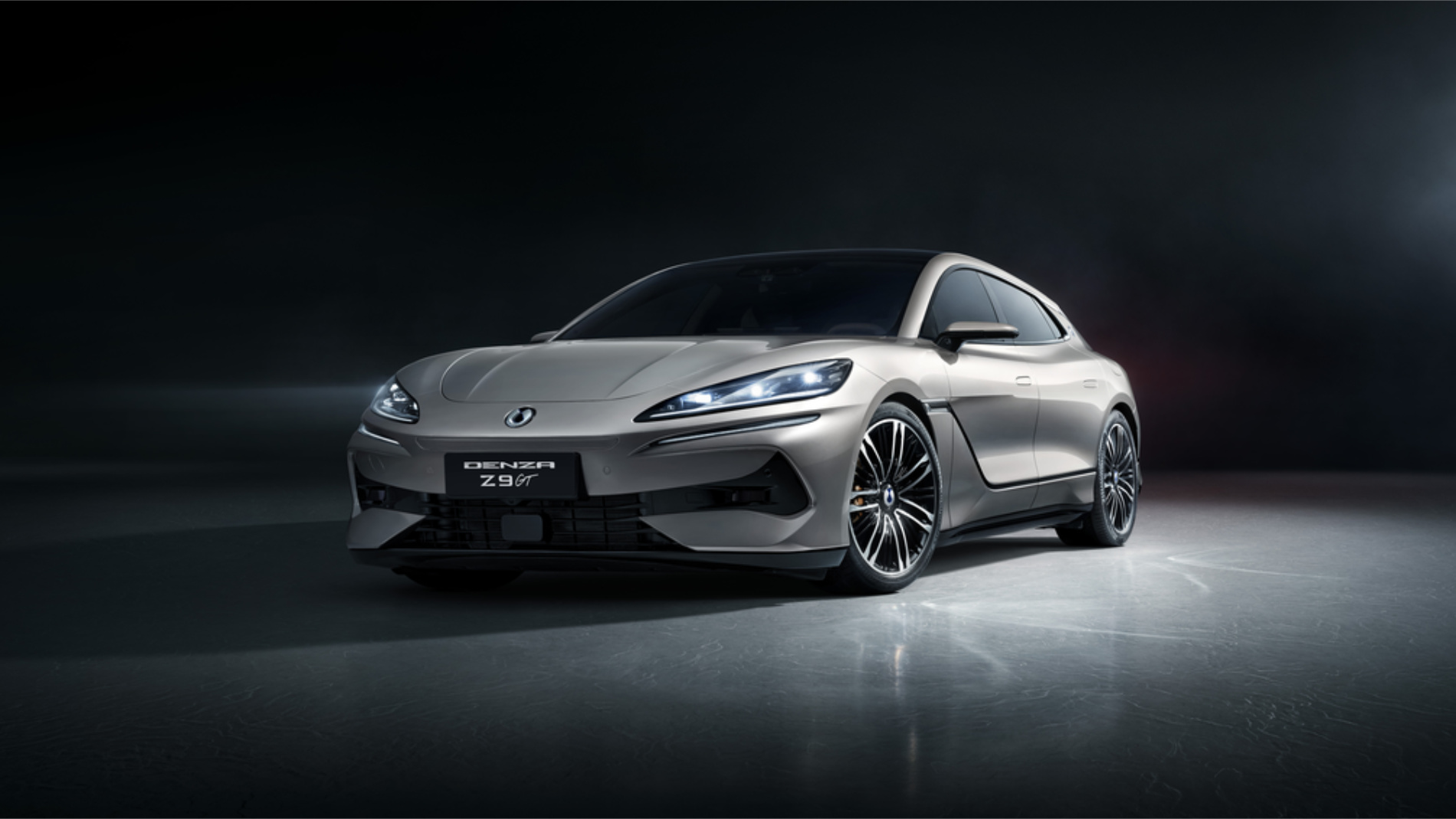 Frontansicht Denza Z9GT