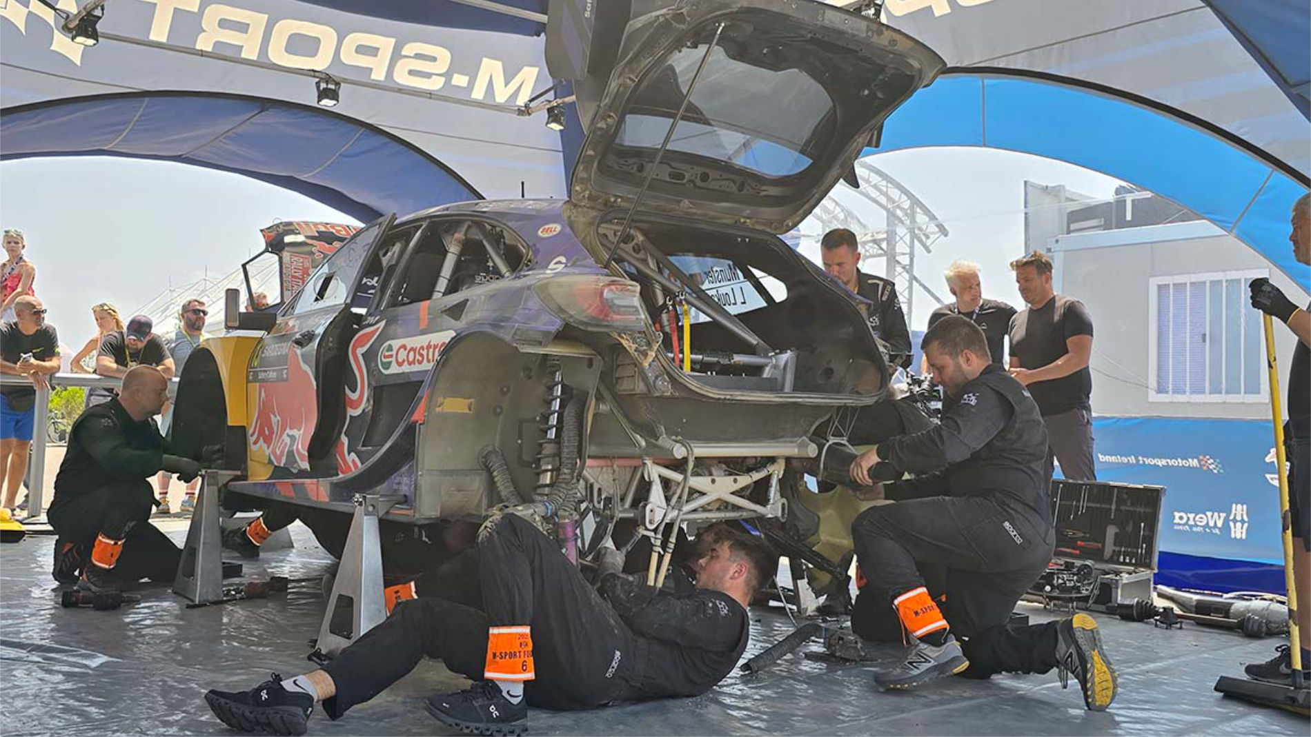 Tent at the Sardegna Rally