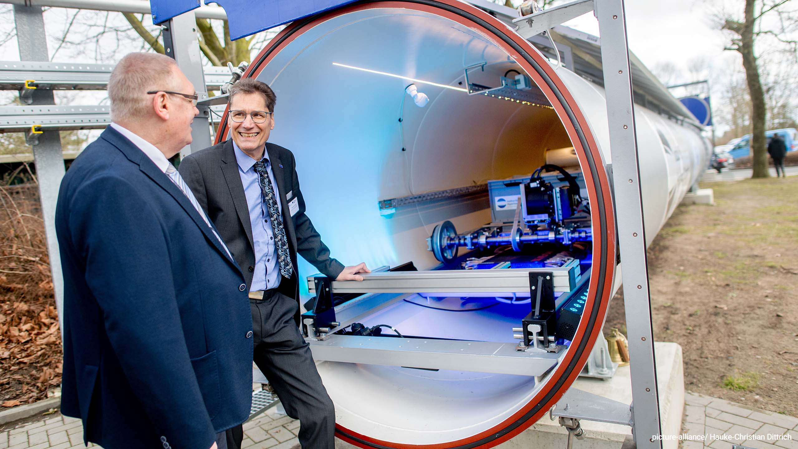 Hyperloop Testanlage der Hochschule Emden/Leer in Ostfriesland