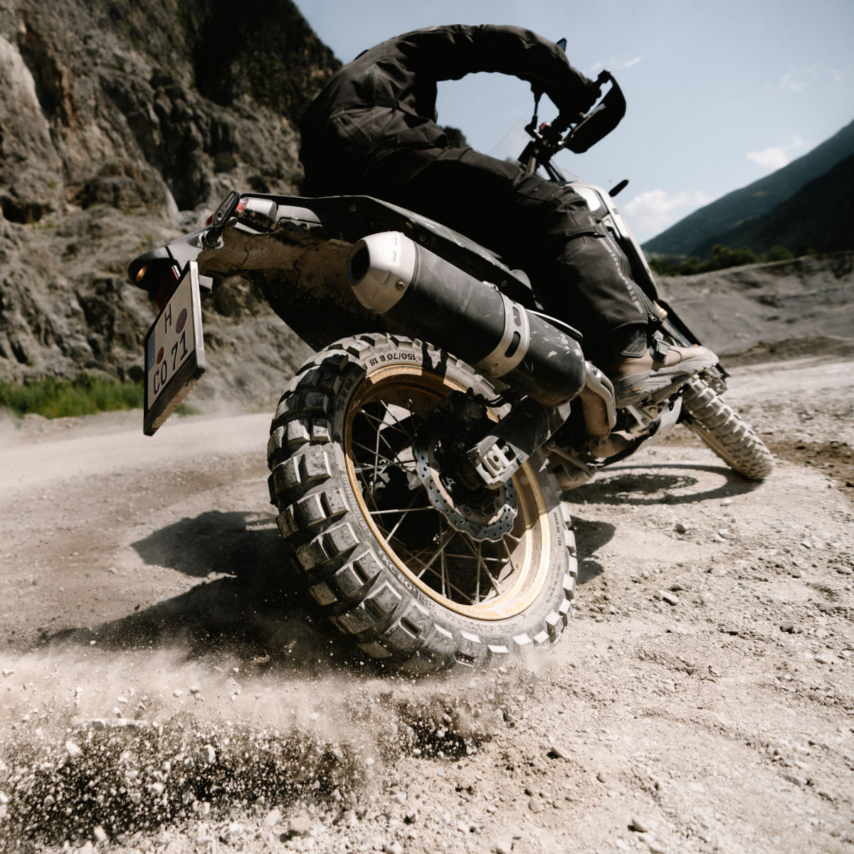 continental-tkc802-off-road-tyre-teaser